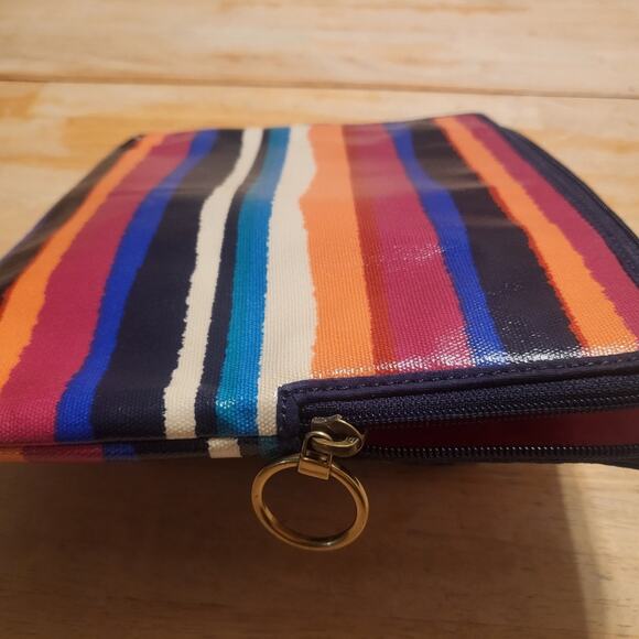 FOSSIL Tablet Zipper Sleeve Cover Multi-Color Stripes - Picture 6 of 10